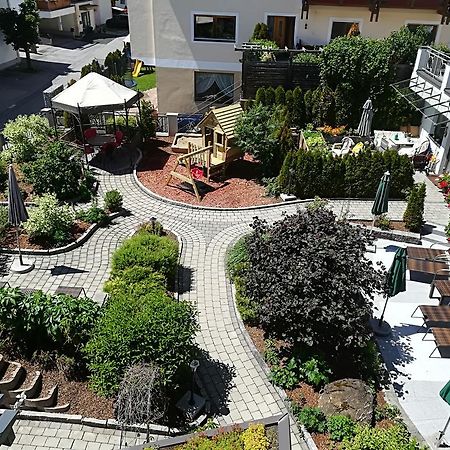 Hotel Garni Romantika Зерфаус Екстериор снимка