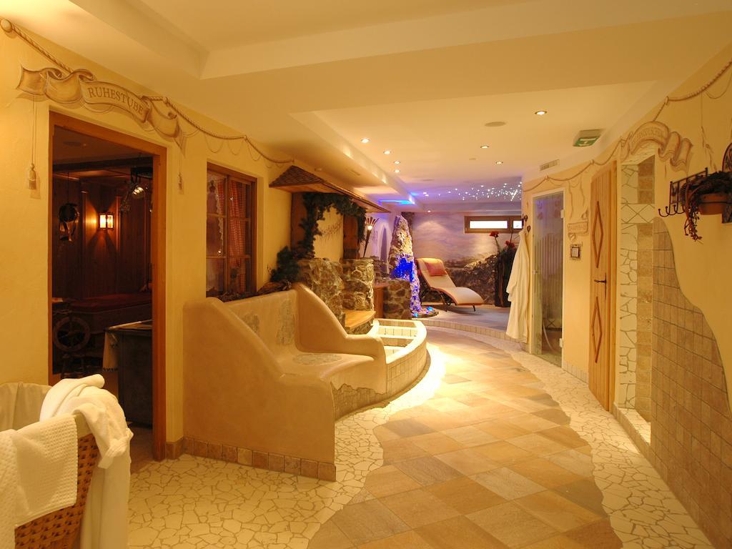 Hotel Garni Romantika Зерфаус Екстериор снимка